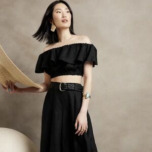 NWT Banana Republic Meridian 100% Linen Top Black SZ XS